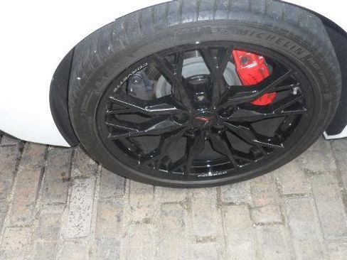 Used 2024 Chevrolet Corvette Stingray Coupe w/ Z51 Performance Package image 6