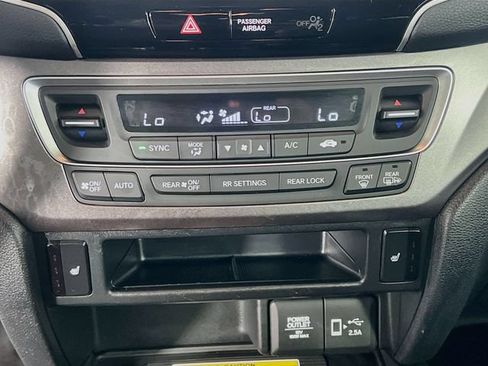 Used 2021 Honda Pilot Special Edition image 23