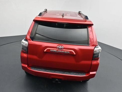 Used 2022 Toyota 4Runner SR5 Premium AWD/4WD image 13