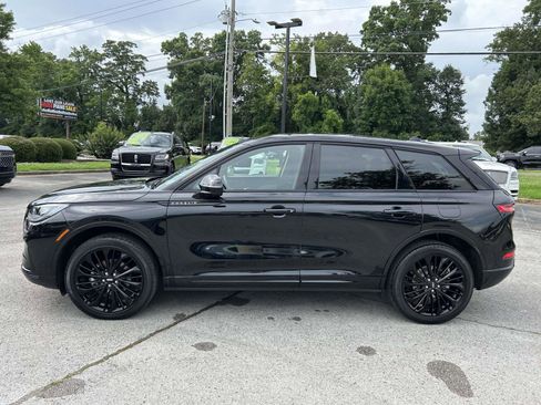 Certified 2025 Lincoln Corsair AWD w/ Equipment Group 101A image 8