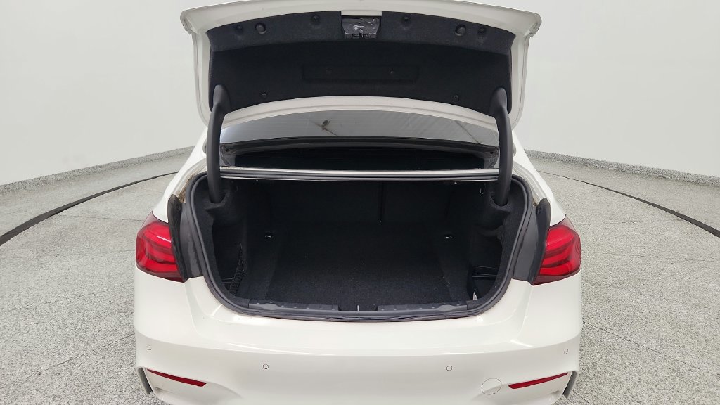 Used 2018 BMW M3 CS w/ Executive Package RWD image 26