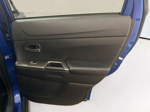 Used 2024 Mitsubishi Outlander Sport AWD image 30