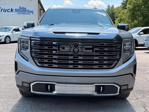 Used 2023 GMC Sierra 1500 Denali Ultimate AWD/4WD image 11