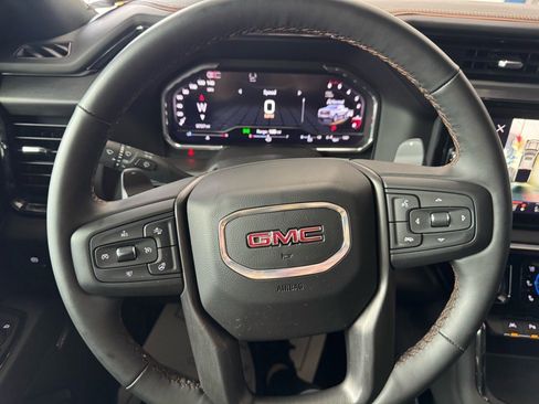 Used 2024 GMC Sierra 1500 AT4 w/ AT4 Premium Package image 29