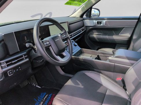 Used 2025 Hyundai Santa Fe XRT AWD/4WD image 14