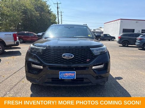 Used 2023 Ford Explorer ST w/ Equipment Group 401A AWD/4WD image 2