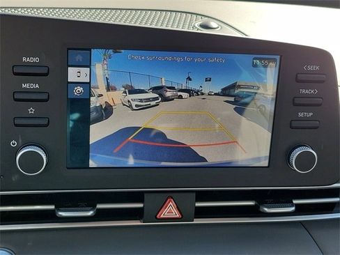 Certified 2025 Hyundai Elantra Sport image 10