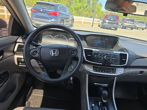 Used 2015 Honda Accord LX image 12