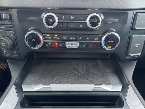 Used 2024 Ford F250 Platinum image 20