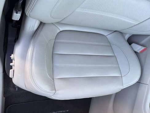 Used 2017 GMC Acadia Denali w/ Technology Package FWD image 18