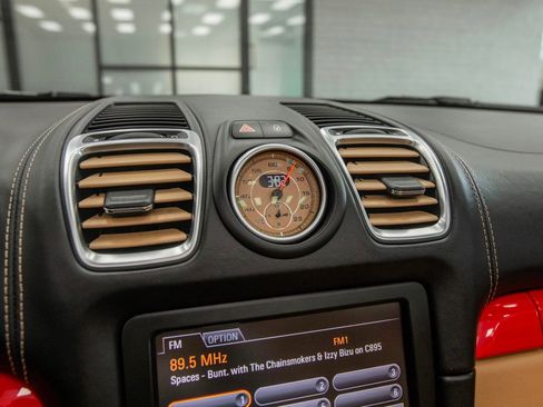 Used 2016 Porsche Boxster GTS image 21