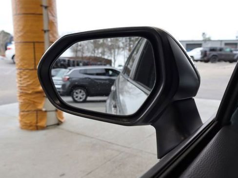 Used 2020 Toyota Corolla SE FWD image 44