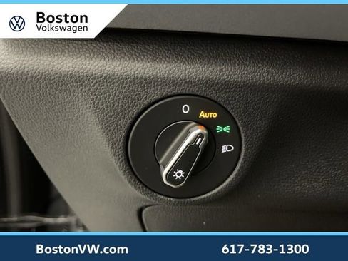 New 2026 Volkswagen Jetta SE FWD image 20