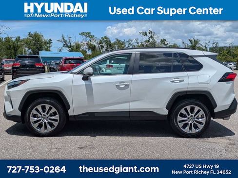 Used 2023 Toyota RAV4 XLE Premium AWD/4WD image 2