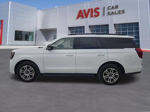 Used 2025 Ford Expedition Active AWD/4WD image 11
