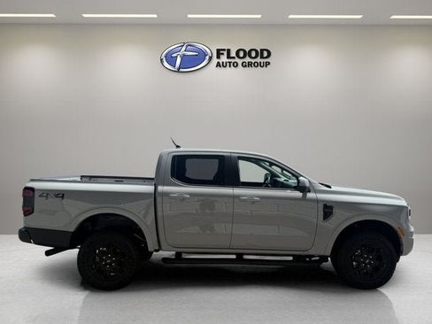 New 2026 Ford Ranger Lariat w/ Black Appearance Package AWD/4WD image 3