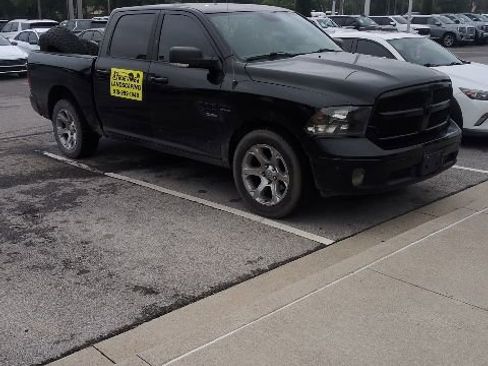 Used 2019 RAM 1500 Lone Star RWD image 9