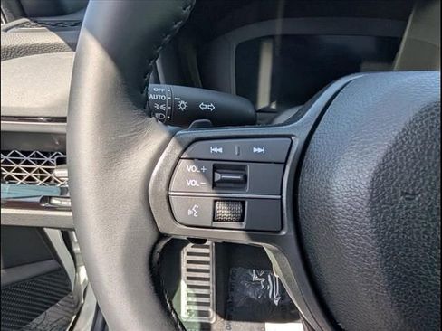 Used 2025 Honda Accord Sport image 7