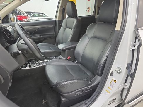 Used 2020 Mitsubishi Outlander SEL FWD image 7