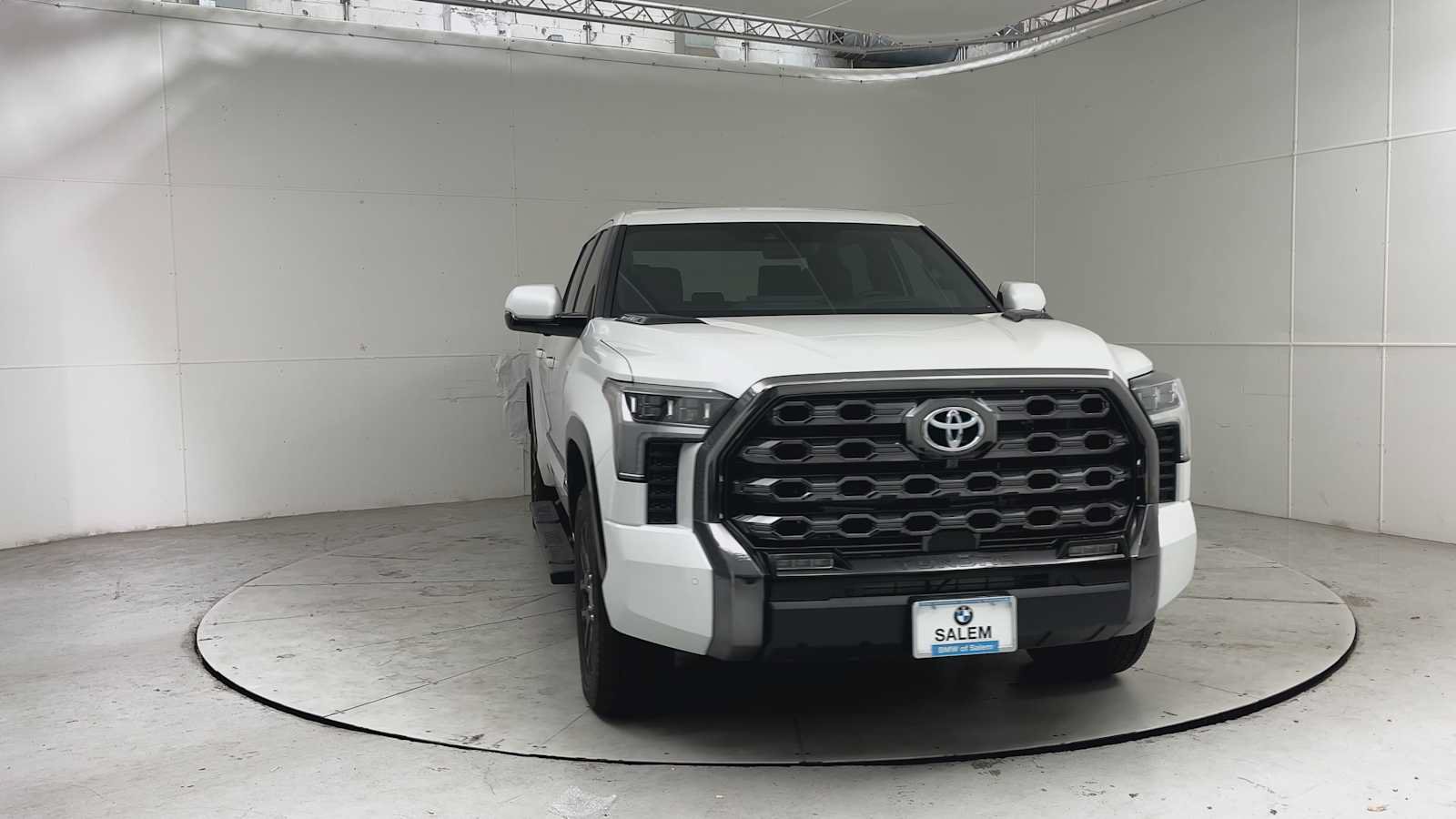 Used 2022 Toyota Tundra Platinum AWD/4WD image 7