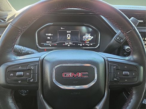 Used 2024 GMC Sierra 2500 AT4X AWD/4WD image 4