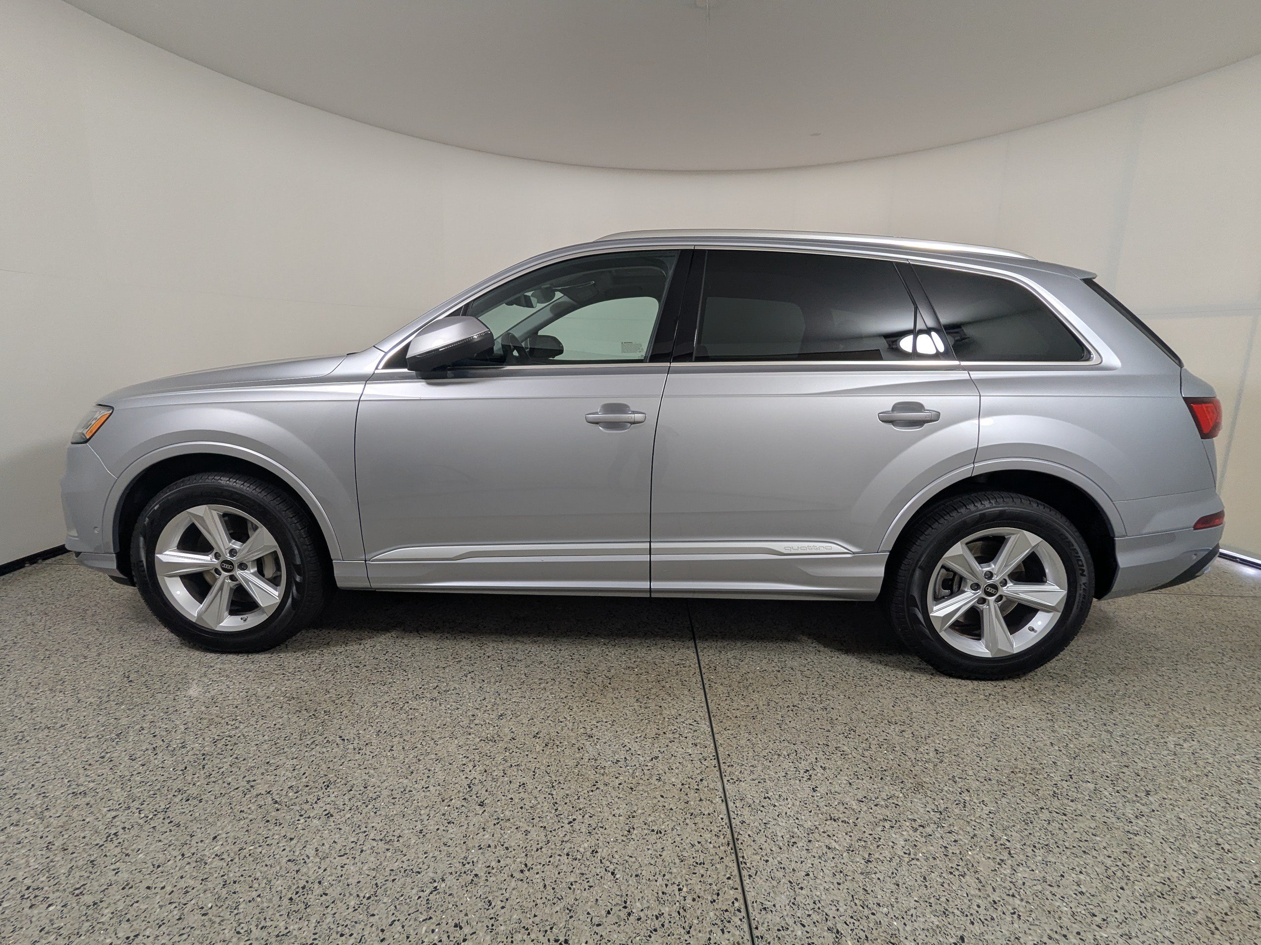 Used 2022 Audi Q7 2.0T Premium AWD/4WD image 4