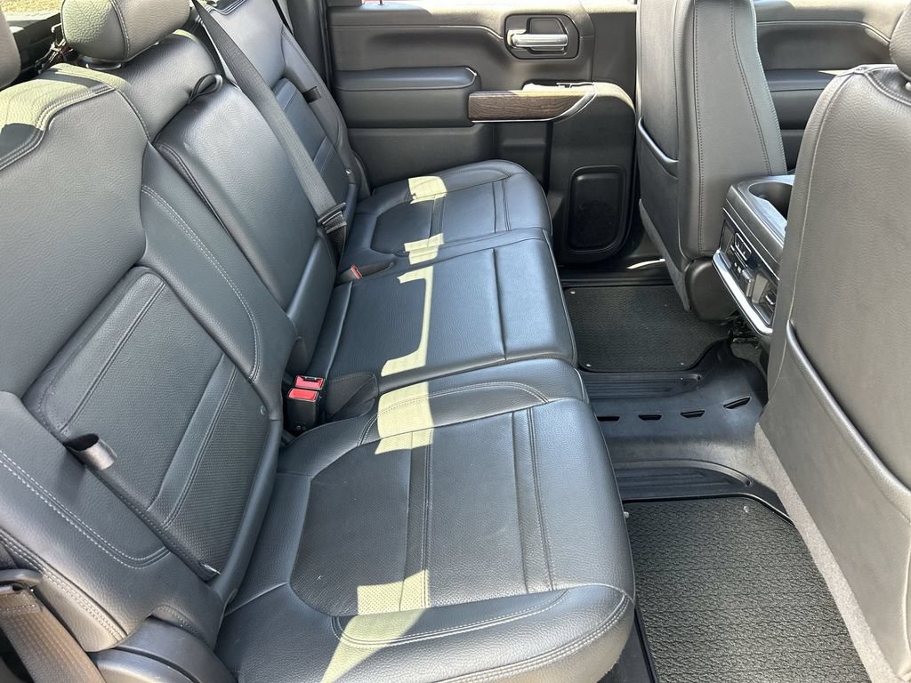 Used 2023 GMC Sierra 2500 Denali w/ Denali Black Diamond Edition AWD/4WD image 27