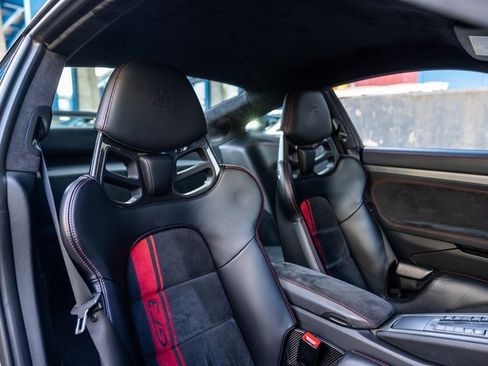 Used 2018 Porsche 911 GT3 image 33