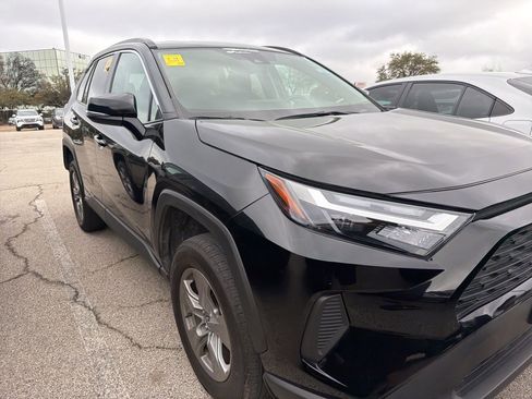 Used 2024 Toyota RAV4 XLE image 3