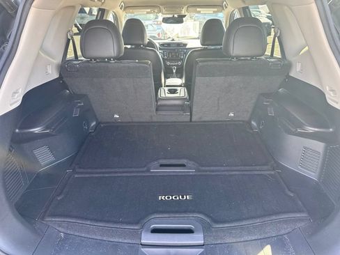 Used 2020 Nissan Rogue SL AWD/4WD image 26