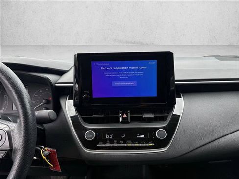 Used 2024 Toyota Corolla LE FWD image 13
