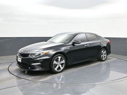 Used 2019 Kia Optima S w/ S Panoramic Sunroof Package