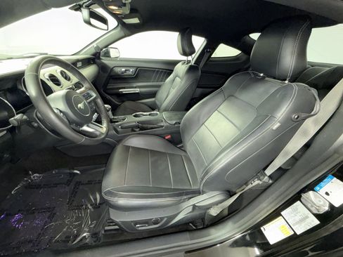 Used 2015 Ford Mustang GT Premium image 13