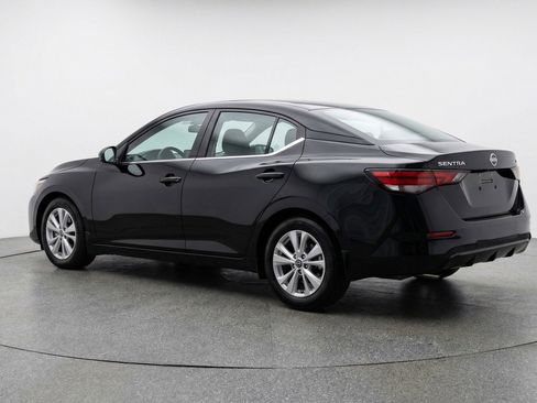 Used 2025 Nissan Sentra S FWD image 6