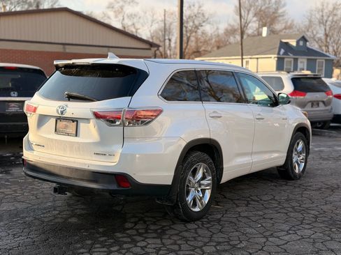 Used 2014 Toyota Highlander Limited image 4