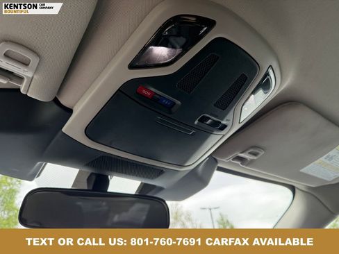 Used 2025 Subaru Outback Premium AWD/4WD image 24