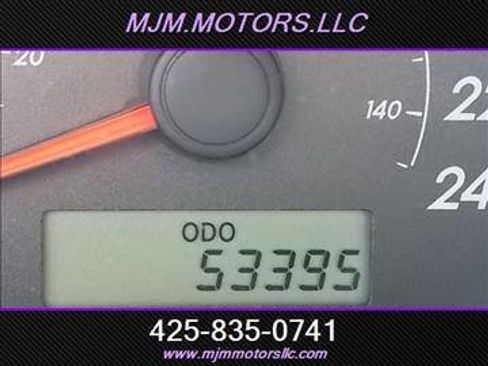 Used 2010 Toyota Corolla S image 32