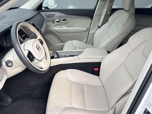 Certified 2023 Volvo XC90 B6 Plus w/ Protection Package Premier image 5