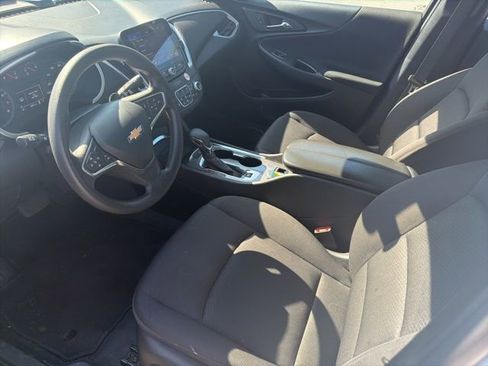 Used 2023 Chevrolet Malibu LT FWD image 9