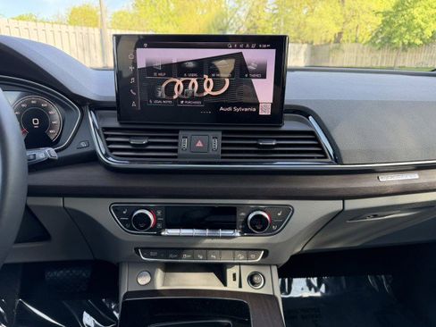 Certified 2023 Audi Q5 2.0T Prestige AWD/4WD image 11