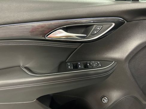 Used 2022 Buick Envision Preferred FWD image 14