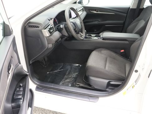 Certified 2025 Toyota Camry LE image 14