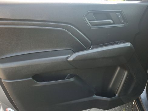 Used 2023 Chevrolet Colorado W/T RWD image 12