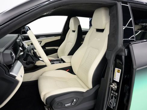 Used 2024 Lamborghini Urus S image 39