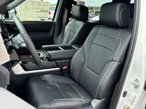 New 2026 Toyota Tundra SR5 AWD/4WD image 12
