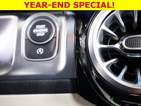 Certified 2025 Mercedes-Benz GLB 250 4MATIC image 17