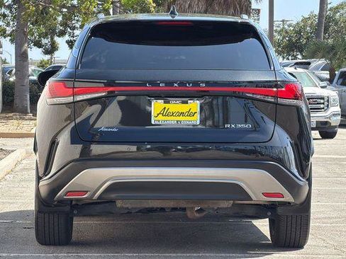 Used 2025 Lexus RX 350 Premium w/ Convenience Package FWD image 5