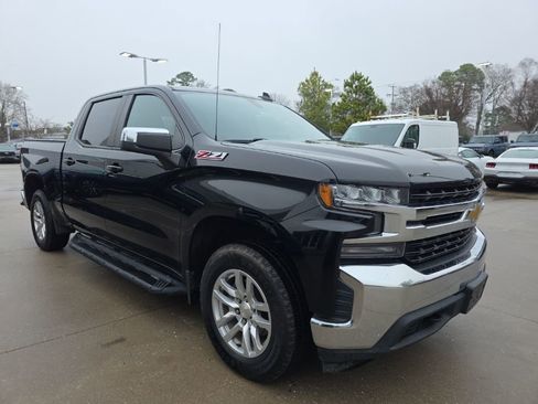 Used 2020 Chevrolet Silverado 1500 LT w/ All-Star Edition image 2