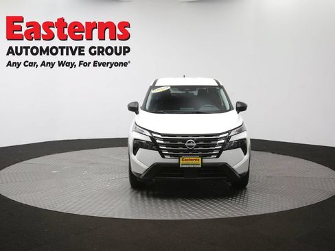 Used 2024 Nissan Rogue S AWD/4WD image 55