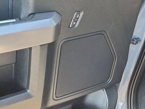 Used 2019 Ford F150 XLT w/ Equipment Group 302A Luxury RWD image 11